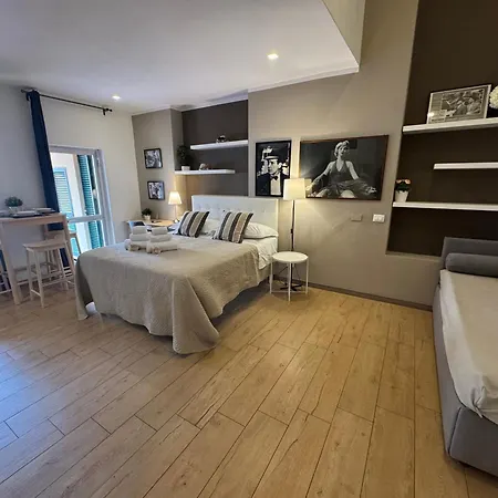 Affittacamere Ca'vour 4*