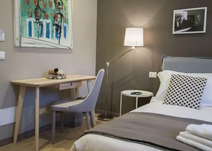 Ca'vour 3* La Spezia