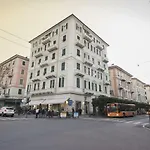 Ca'vour 招待所 斯培西亚