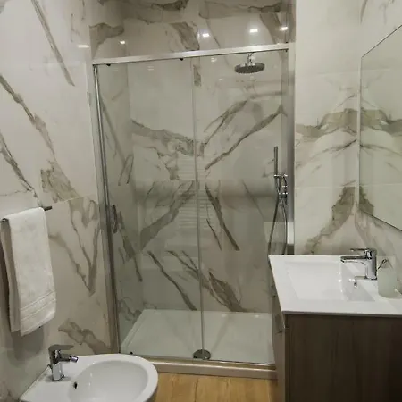 Ca'vour Konukevi La Spezia