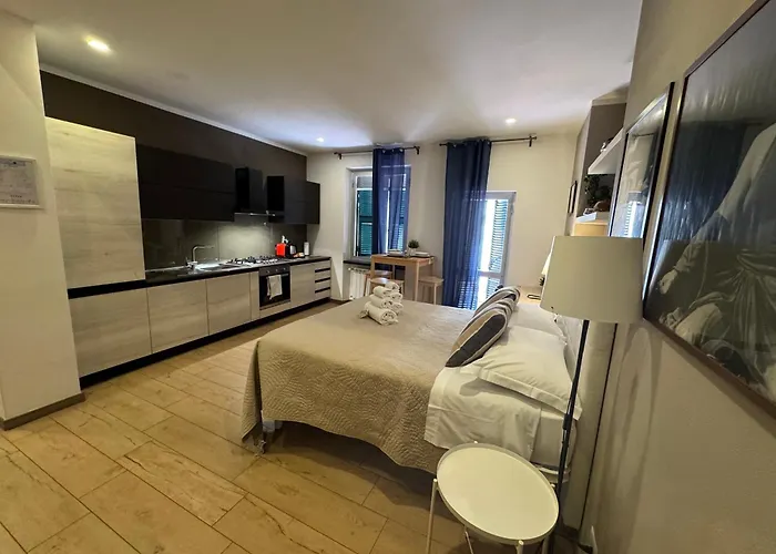 Ca'vour 3* La Spezia