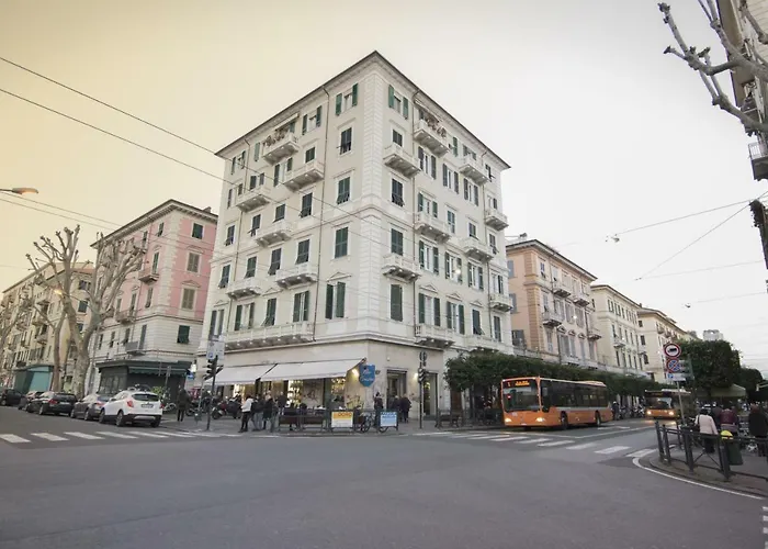 Ca'vour Pensjonat La Spezia